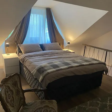 Marigold Centar Ns * Újvidék